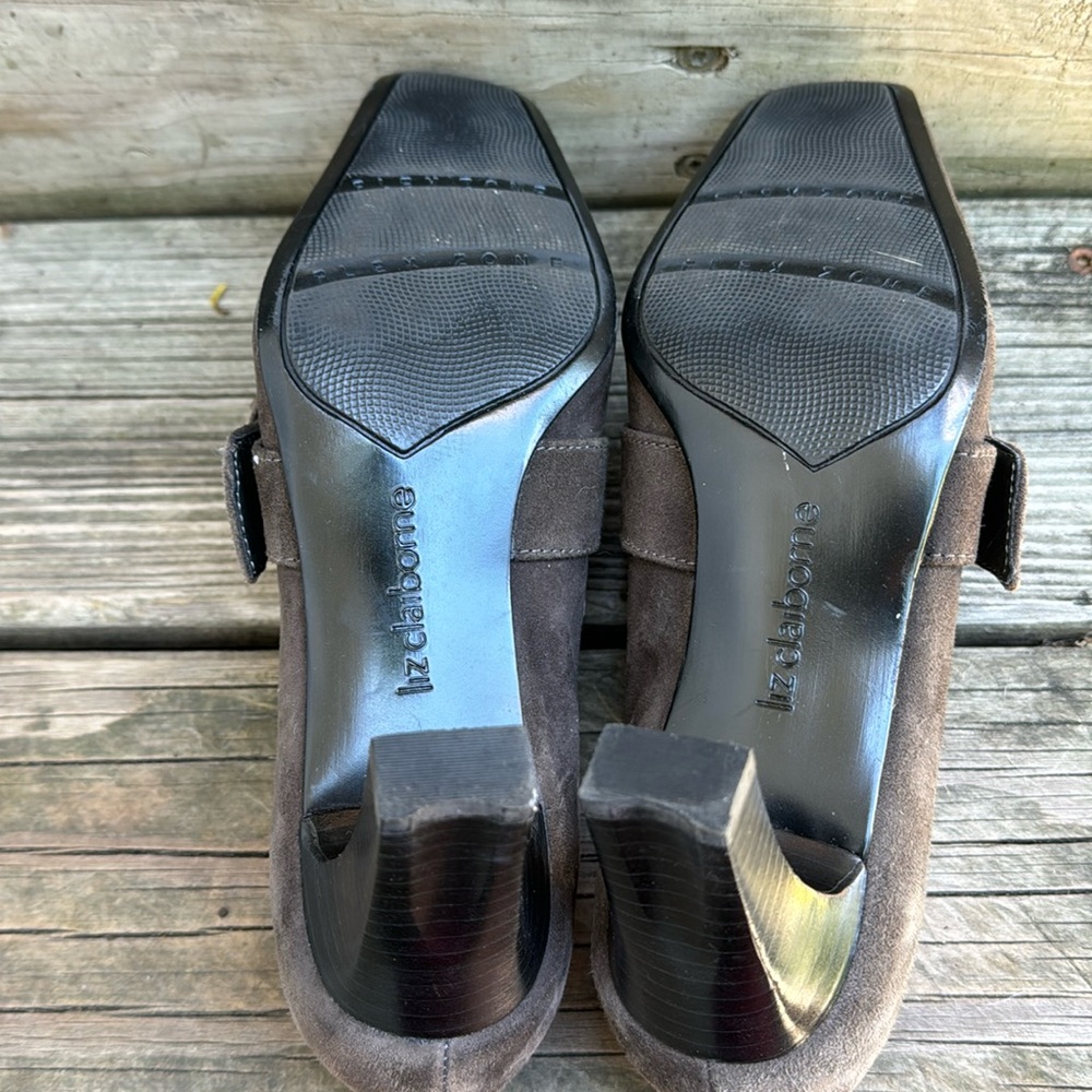 Liz Claiborne heels - slip on - Picture 7 of 8